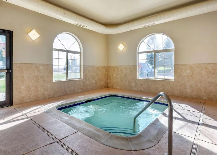 Comfort Evansville-casper 4*